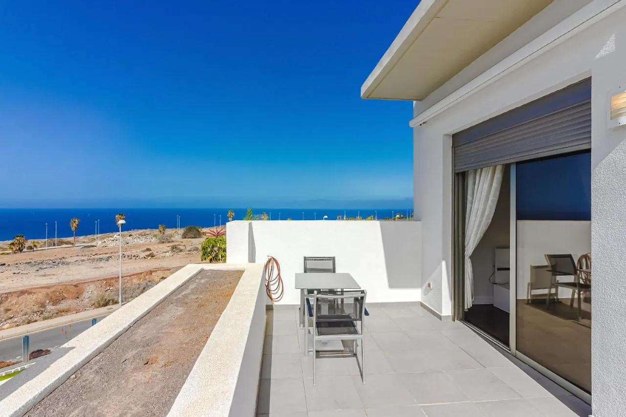 Villa Eleonora, Luxury Villa With Heated Pool Ocean View In Adeje, Tenerife 아데제