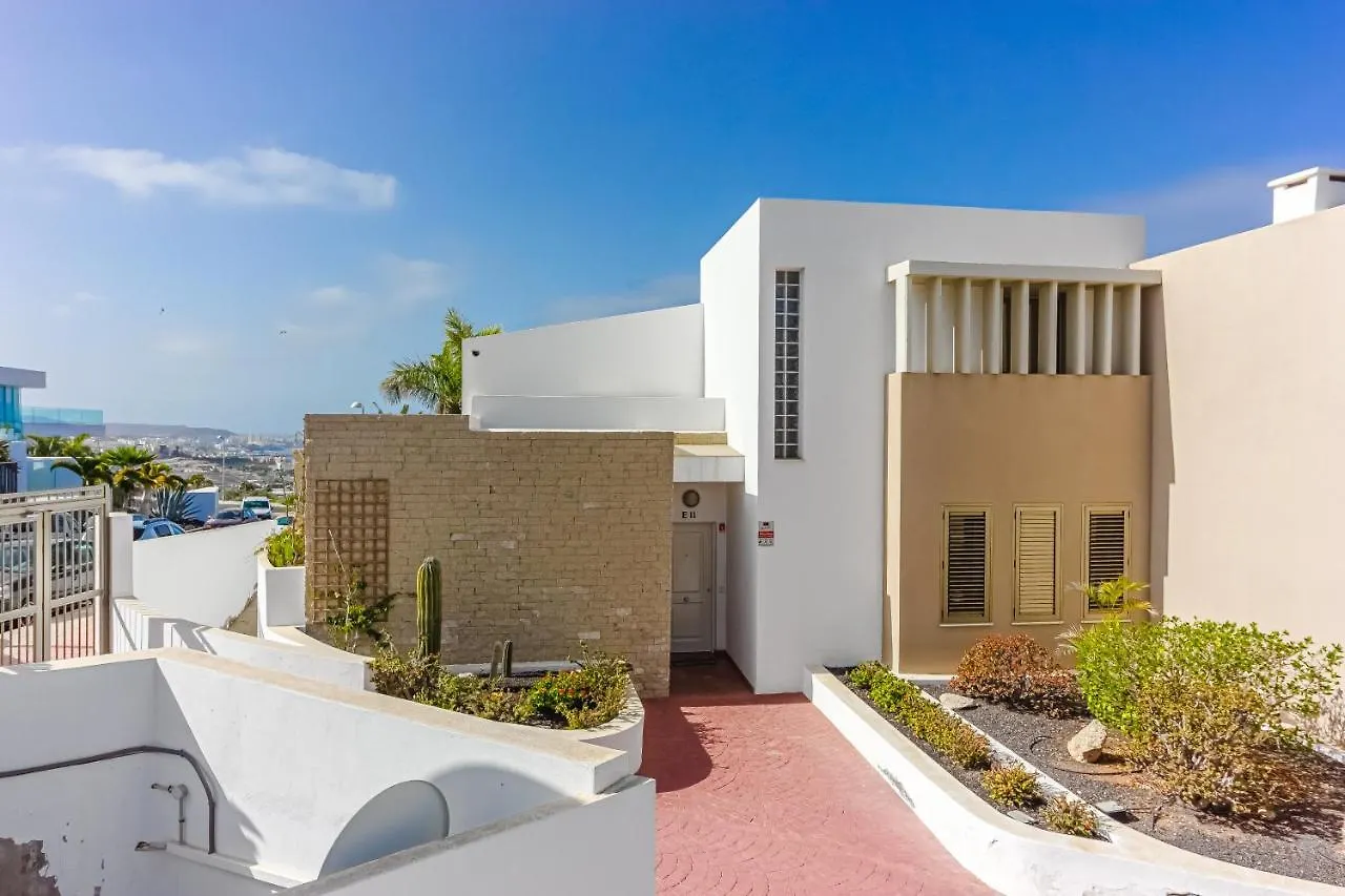 Villa Eleonora, Luxury Villa With Heated Pool Ocean View In Adeje, Tenerife 아데제 스페인