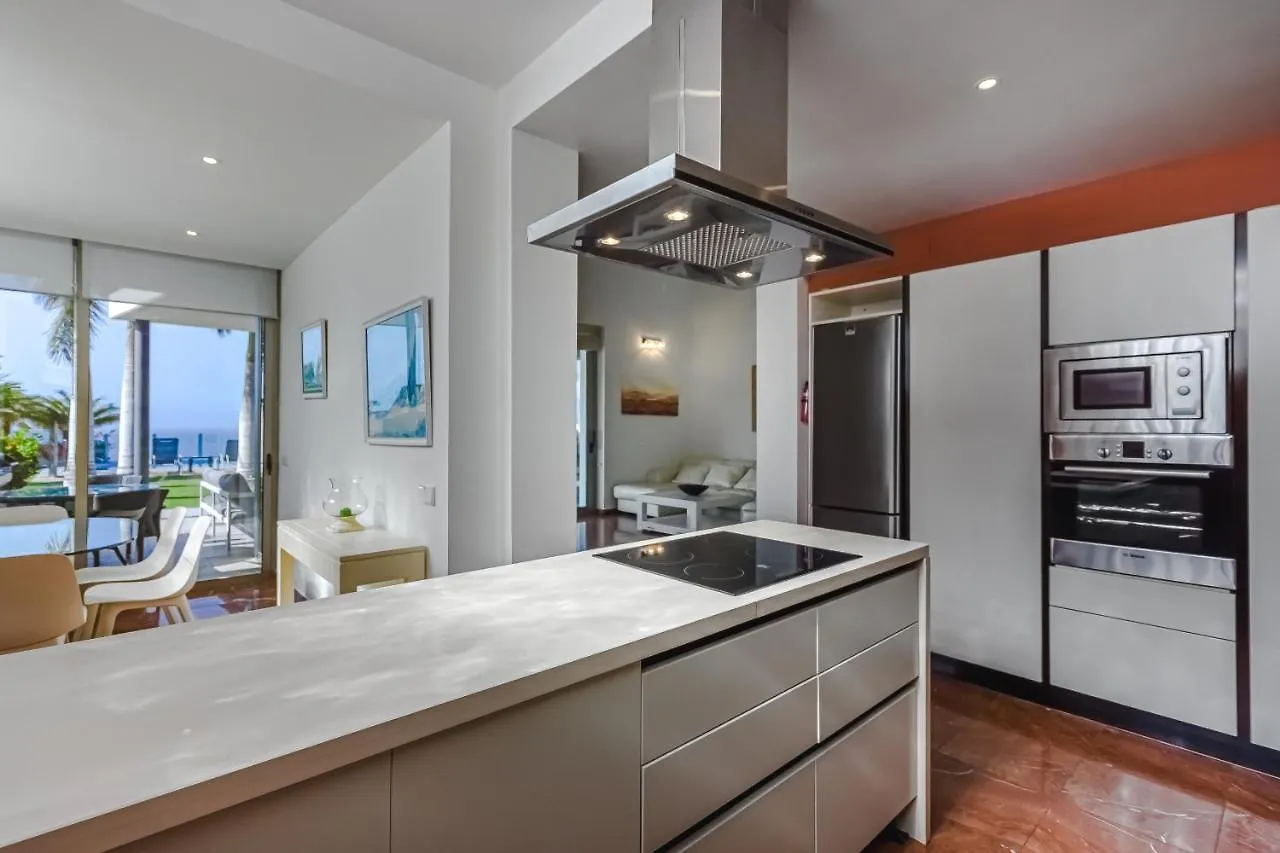 Villa Eleonora, Luxury Villa With Heated Pool Ocean View In Adeje, Tenerife 아데제 스페인