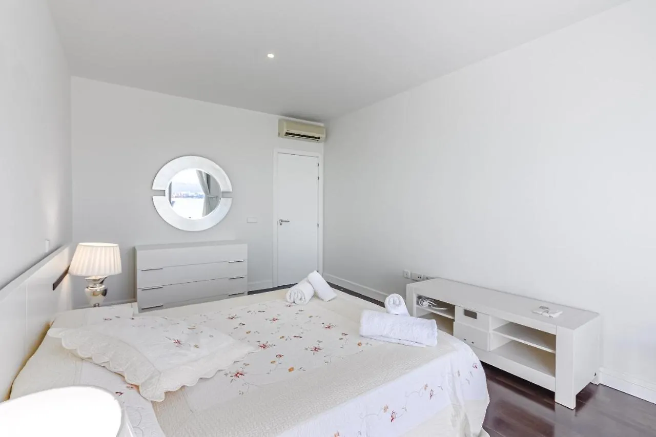 Villa Eleonora, Luxury Villa With Heated Pool Ocean View In Adeje, Tenerife 아데제