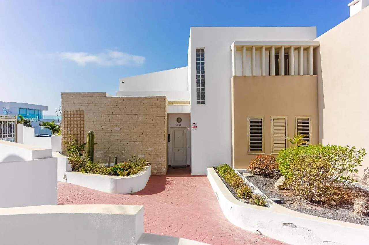 Villa Eleonora, Luxury Villa With Heated Pool Ocean View In Adeje, Tenerife 아데제